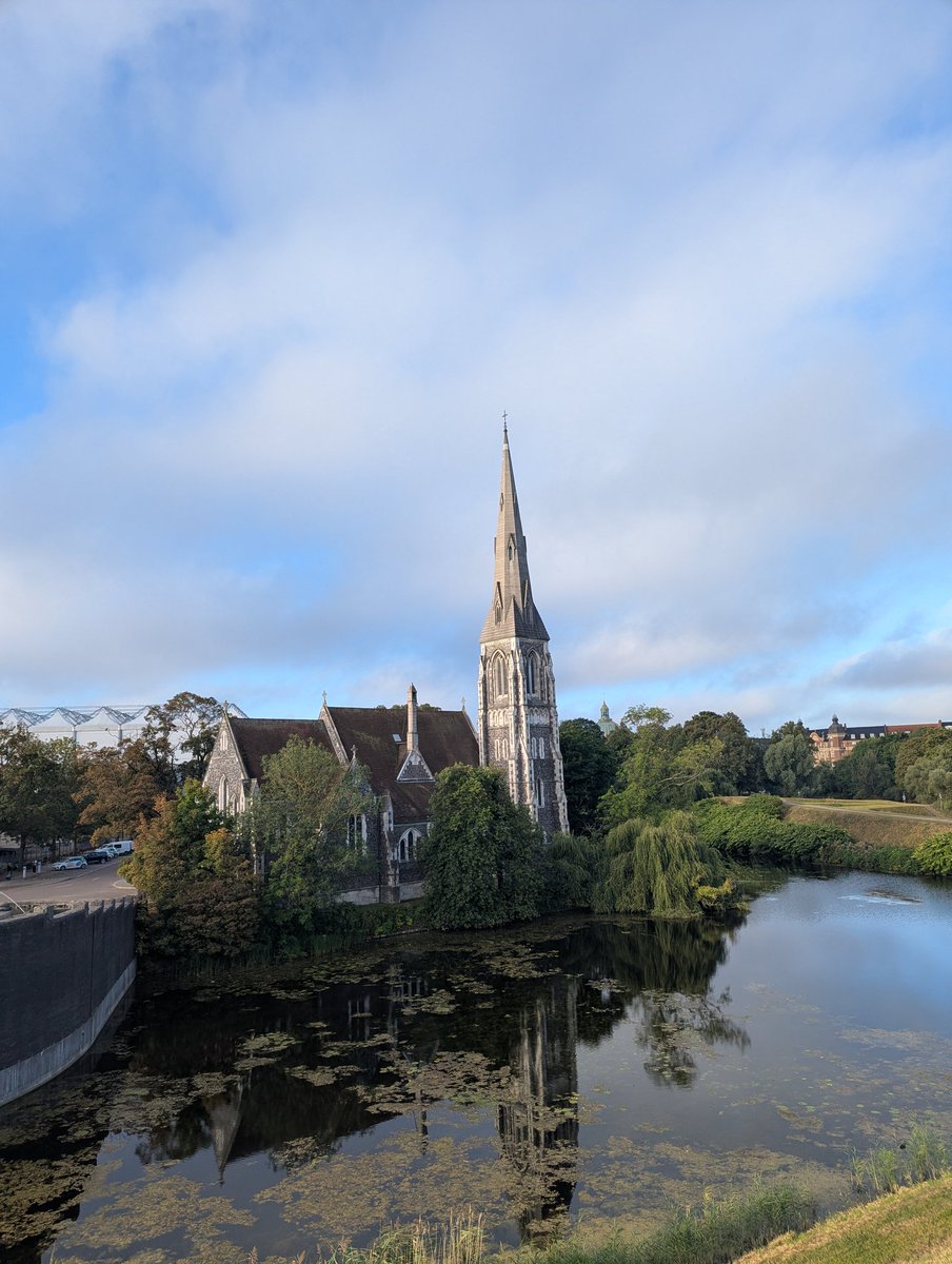 First 5k after quite long in the best AQI my lungs had in months! 

Copenhagen is lovely! 🇩🇰
