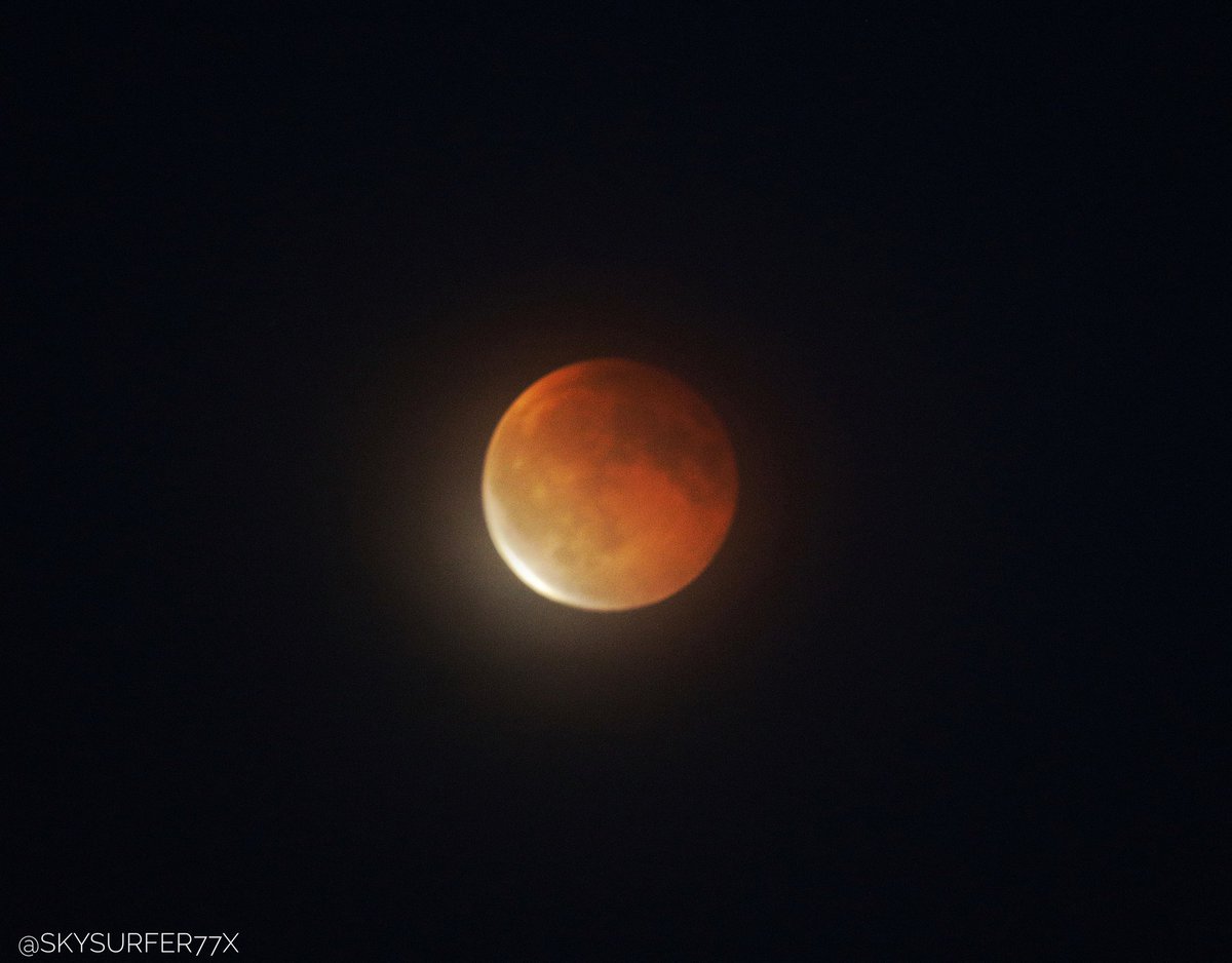 Skysurfer77x's tweet image. Not what we expected or planned, but at least spotted 😊#Mondfinsternis #MoFi #LunarEclipse #LunarEclipse2025 #Eclipse #MondayMotivation 🌛