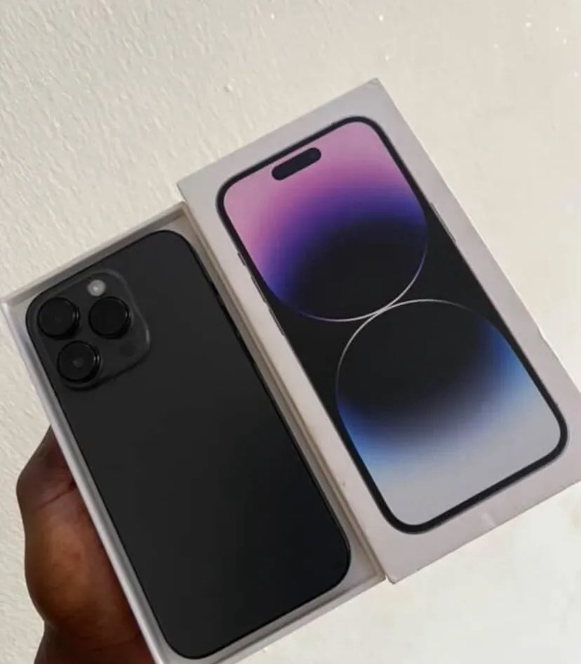 Dir_Martinsz's tweet photo. All these are for distress sale…

2019 Macbook Air for 50k
PS5 for 100k
Toyata Camry SE 2021 - 1.5M
iPhone 14 Pro - 120k https://t.co/w6O4eeRQ8M