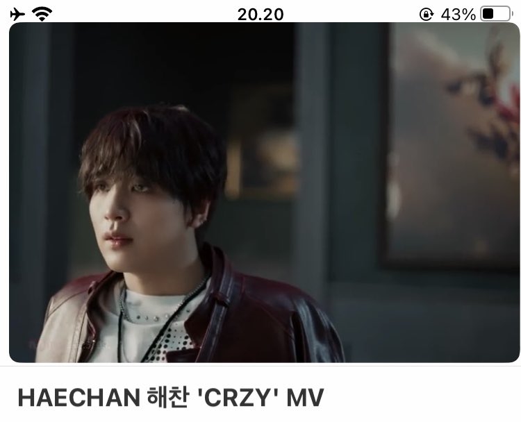 harina's tweet photo. @StateOfHyuck Congratulations on your solo debut! ‘CRZY’ feels so authentically Haechan, it really carries your color. This is just the beginning of an even greater journey, so fighting!! 

{@hoaecan}

#HAECHAN_CRZY 
#HAECHAN_TASTE  
#TASTEVINE_RISING_FLAVOR https://t.co/zG93dZqW3Z