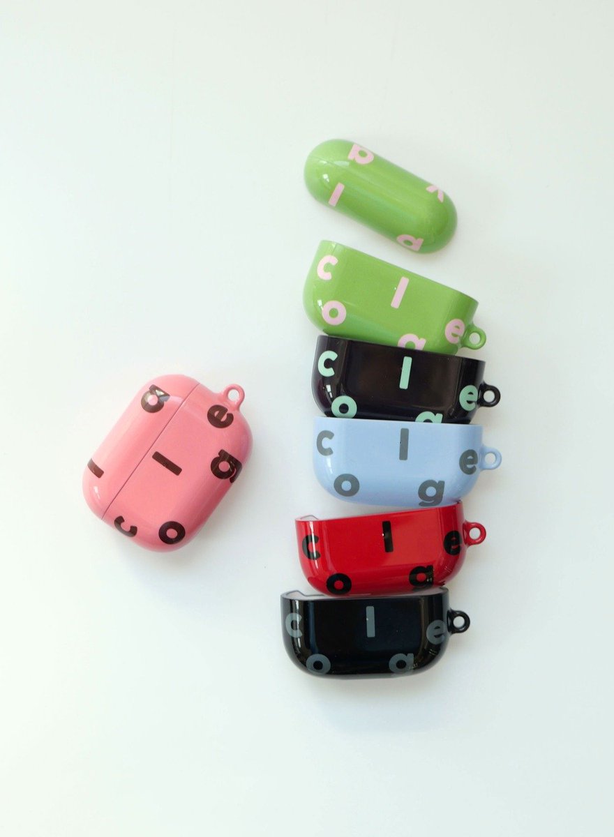 collagevacance ตอนนี้มีสีใหม่ในรุ่น logo alphabet ทั้งเคสทรศและ airpods เลยค่า💚แล้วแต่ละสีคือน่ารักมากๆ จับคู่สีแบบถูกต้อง ใครสนใจพรีเช็คราคาได้เลยฮะ😝

phone case 800/850.-
AirPods case 650.-

#collagevacance #พรีออเดอร์เกาหลี #พรีเกาหลี #เคสเกาหลี