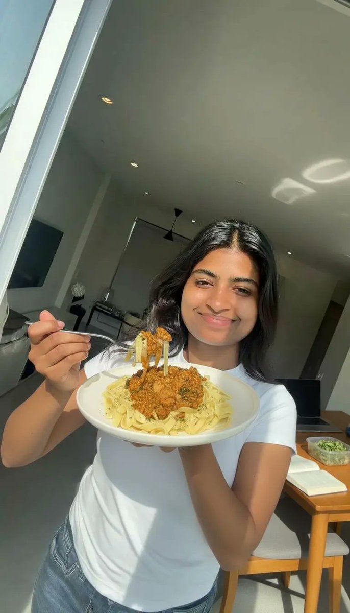 Mo | HeyEzra tweet media