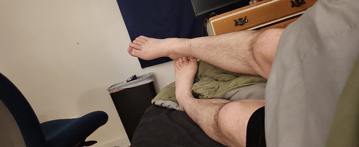Rise and shine losers. Hit my venmo and go to your 9-5 #Submit #Paypig #Findom #Cashmaster #Footslave #paypig #feet #footfetishnation  #humanatm #cashslave  #feetpics #findoms #feetworship #footfetish #findomworship #finsub  #feetporn
