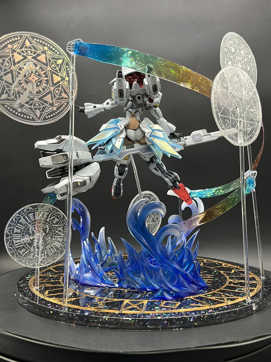『水星の魔女っ子』完成です。
スレッタとHGキャリバーンをベースに魔女要素をモリモリにして作成しました！
東京中野のラグレアさんに展示中です。

珍しく制作過程の写真があるので、リプ欄に纏めます↓

 #ガンプラ
 #ガンプラ好きと繋がりたい 
 #水星の魔女 
 #ラグレア