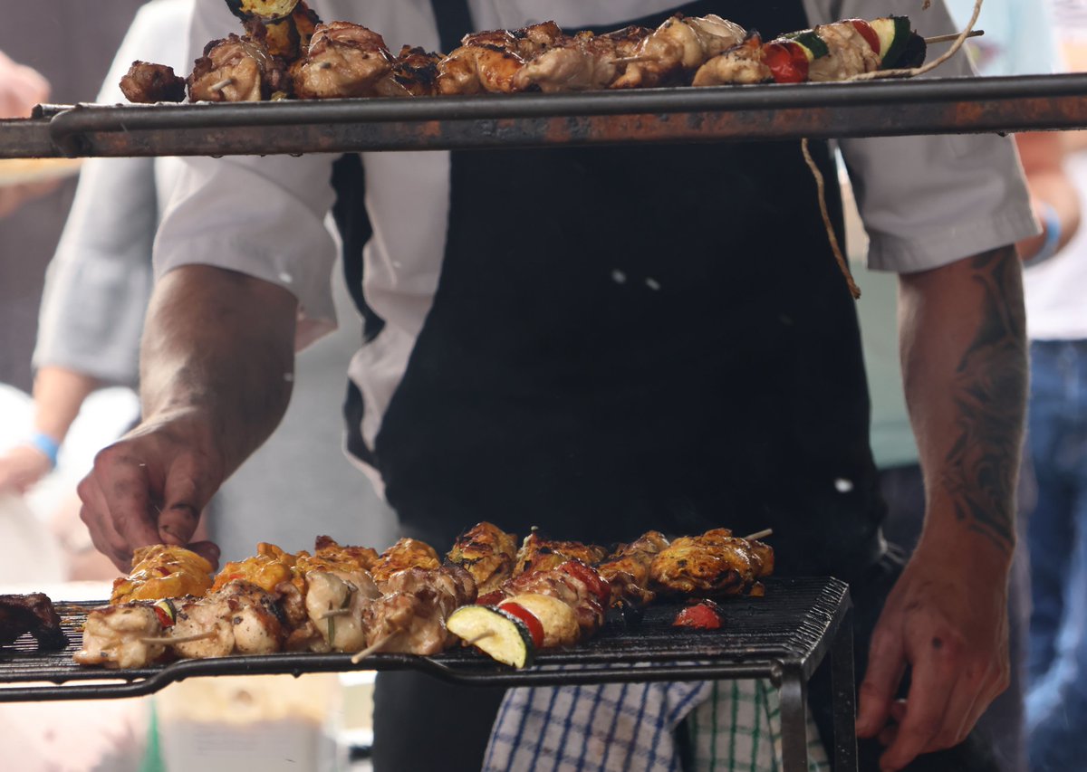 A great day out was had by all at the Emplas Family Fun Day!🌞The BBQ team were kept busy feeding everyone and the children had great fun with the face painting and inflatables😎 
The Fun Day is a chance for us to say thank you to our teams for all their hard work.