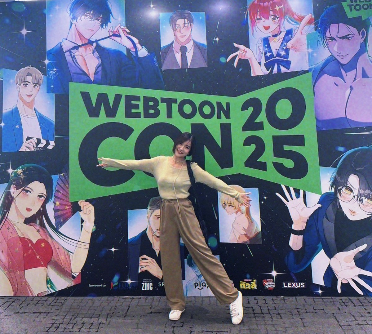 บินกลับไทยเพื่อไปงานนี้มาโดยเฉพาะ
ได้เห็นรุ่นพี่ในวงการแล้วได้ไฟมาเต็มเปี่ยม ❤️‍🔥
จากนี้ไปจะทุ่มสุดตัวให้กับผลงาน Rewrite Mylove รักนี้ใครกำหนด ให้ทันลงหน้าหลักภายในปีหน้า และพัฒนาทั้งเนื้อเรื่องแลายเส้นให้ดียิ่งๆขึ้นไป เป็นกำลังใจให้นักเขียนคนนี้ด้วยนะคะ 😍
#webtoon