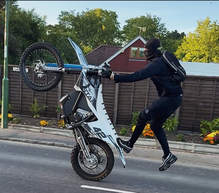 TylerSin01's tweet image. Witch F@G is cleaning my 95s today then 👅💦
Don’t be a pathetic loser all ur life and DM me 📥