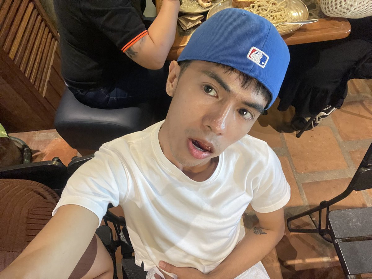 cedrickslay's tweet image. 😋