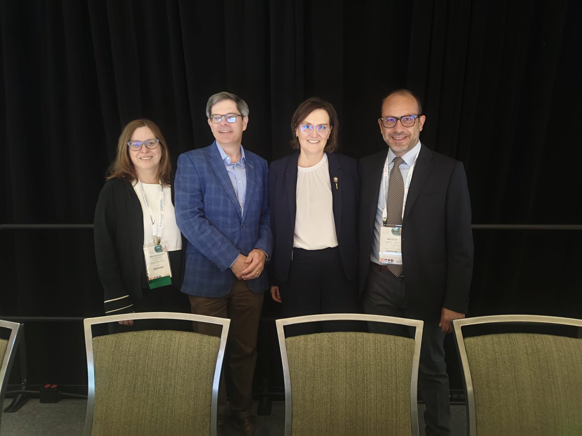 At ASBMR annual meeting, with ASBMR president  Jennifer Wetendorf and IOF president Nick Harvey, giving a lecture on FLS #ASBMR2025