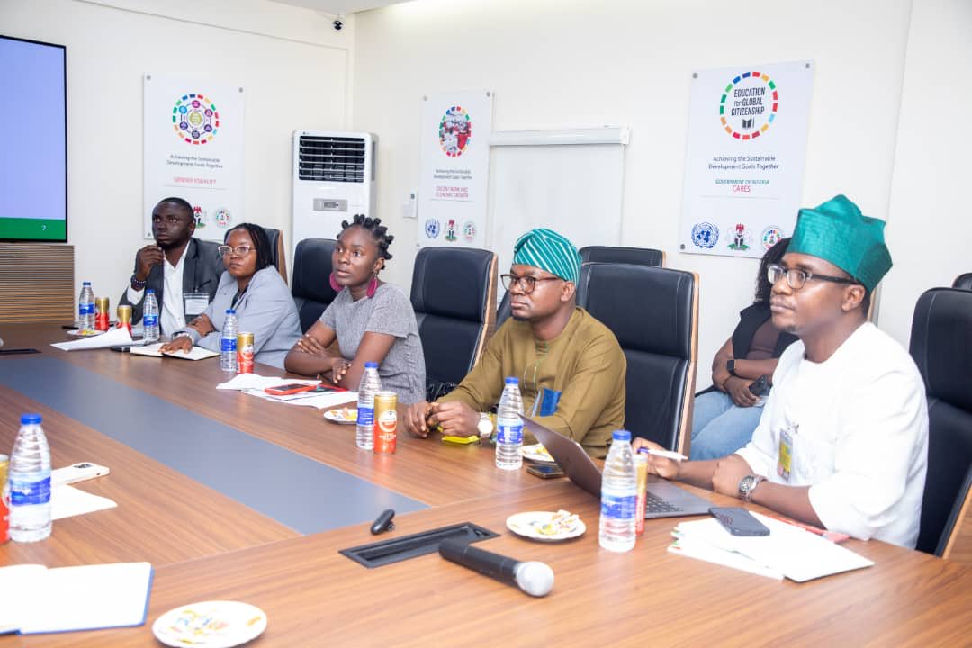 ossap_sdgs's tweet image. 📢 The Youth Shadow Report of Nigeria’s 2025 VNR was presented to SSAP-SDGs, Princess Adejoke Orelope-Adefulire, by NGYouthSDGs &amp;amp; YOUTHHUB Africa.

The report amplifies youth voices on #SDG3, #SDG4, #SDG8, #SDG9, #SDG13, #SDG16 &amp;amp; #SDG17, driving action for a sustainable future.