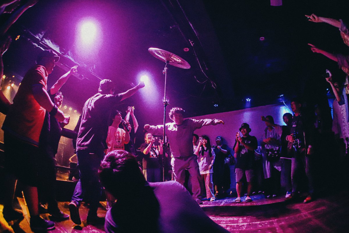 TAKEVEZ's tweet photo. みんな大好きシンバルキック②

photo by @_yuta_photo 

#keep_the_smile https://t.co/e30mzxda3E