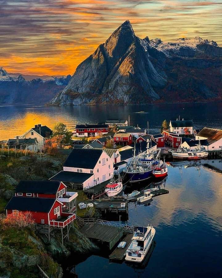 Reine, Lofoten, Norway