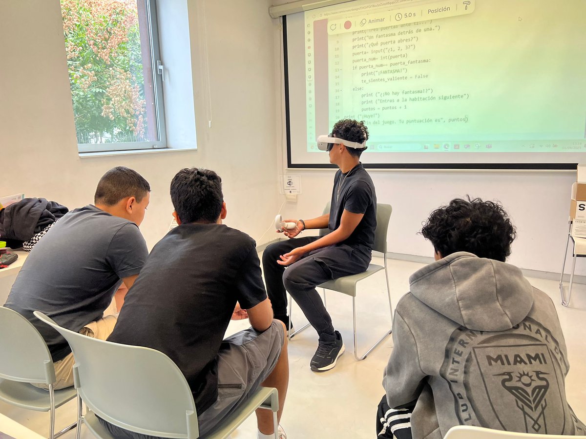 🚀 Los campamentos digitales CODI CRI-TIC  de Madrid han llegado  a su fin tras un verano lleno de tecnología, diversión y aprendizaje.
Hemos cerrado en:
📍 Chamberí con la colaboración de Juventud <a href="/MADRID/">Ayuntamiento Madrid</a> )
📍 Leganés con <a href="/AVSanni1/">A.VV. San Nicasio</a> 
📍 Barajas <a href="/Ideorama/">Asociación Ideorama💡</a> 
#campamentos #Madrid