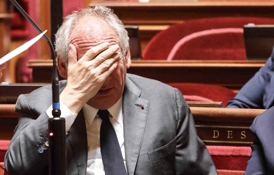 Pediavenir's tweet photo. 🚨🇫🇷 FLASH | François Bayrou a ANNULÉ le conseil des ministres parce qu’il a une DIARRHÉE AIGUË. https://t.co/xTYlabkKBQ