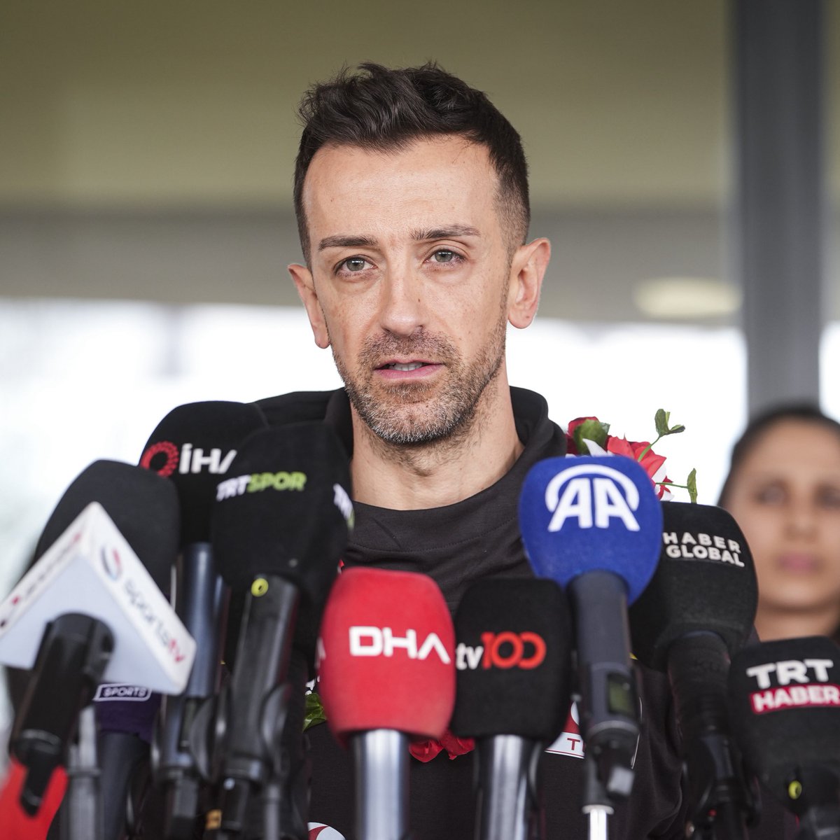 🗣️ Daniele Santarelli: "Çok çalıştık ve limitlerimizi zorladık. Üzgün olmamızın sebebi sadece şampiyonluğa bu kadar yakınken onu kaçırmamız oldu. 

Onun dışında başardıklarımızdan, başaracaklarımızdan ve geldiğimiz noktadan çok mutluyum."

🗞️ X <a href="/trtspor/">TRT Spor</a>