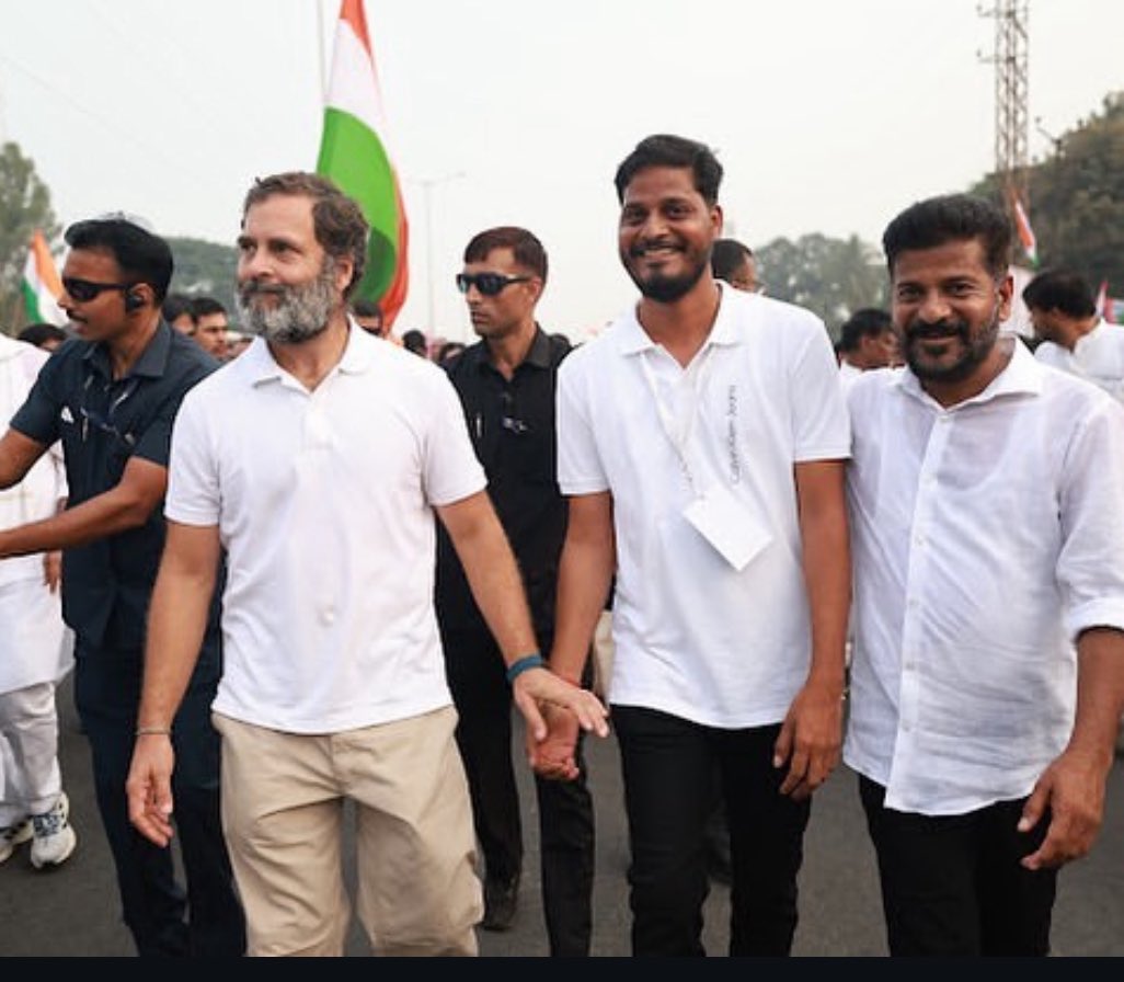 Happy Birthday, Bro! 🎉<a href="/VijaypalReddy12/">Vijaypal Reddy</a> 

Wishing you a very Happy Birthday and many more wonderful years ahead! 🎂✨