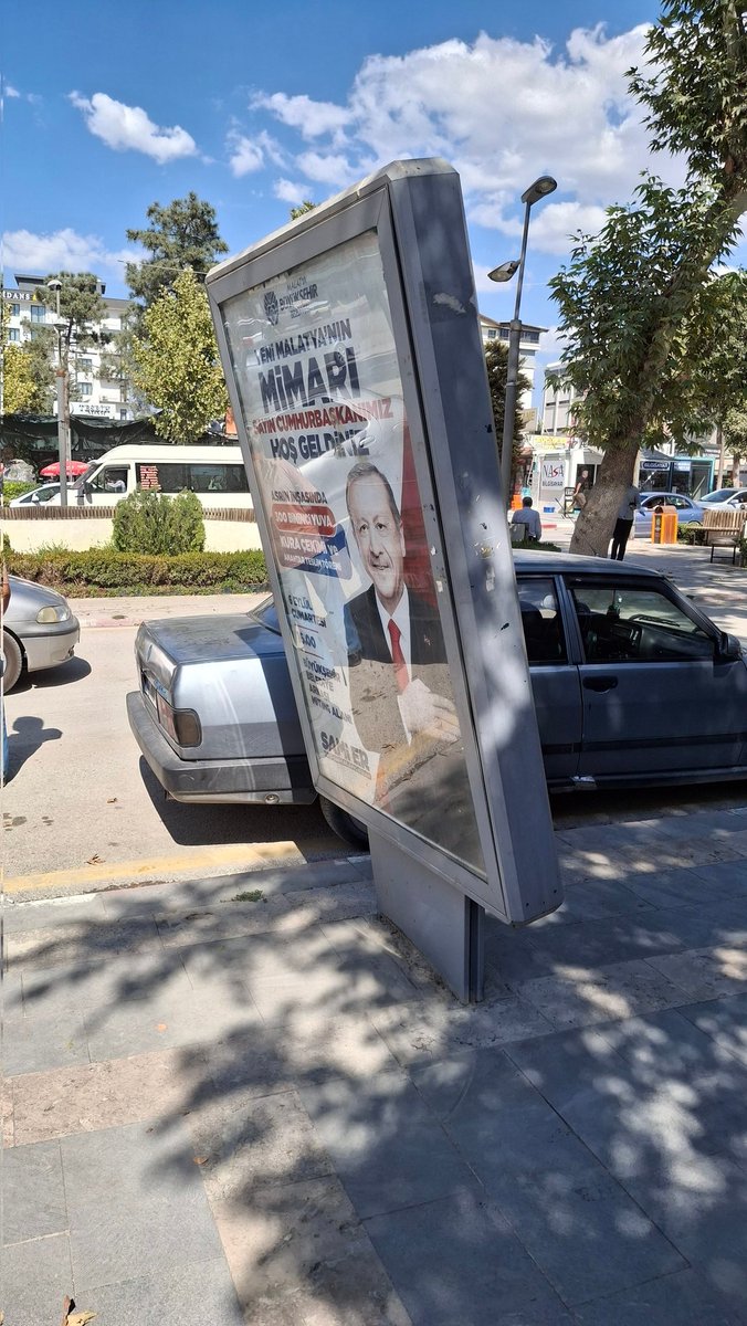 AnfoHatsu's tweet photo. Dik dur reis eğilme 
Bu ümmet seninle https://t.co/amhrft5pV2