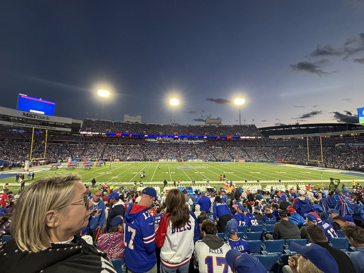 Thank you <a href="/joeylanova/">Joey LaNova</a>  and the <a href="/BuffaloBills/">Buffalo Bills</a> for the awesome seats for an awesome game!!!
