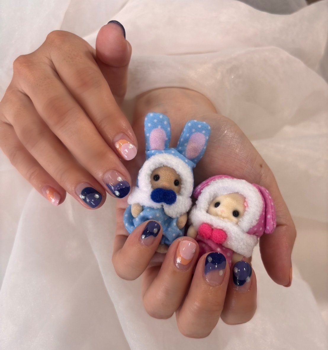 coni_27_8's tweet photo. #Ellenail でフィカスネイルやってもらった🥺
自分でアートは難しいから嬉しい🤍
#Freecus #esNAIL
#超特急 #タカシ
@takashi_m0923 @freecus_jp https://t.co/bUeuZ2NvCy