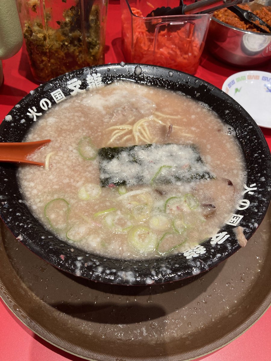 liamo420's tweet photo. 地元戻りまーす✌️美味しかった💜 https://t.co/mLwH4rhQTK