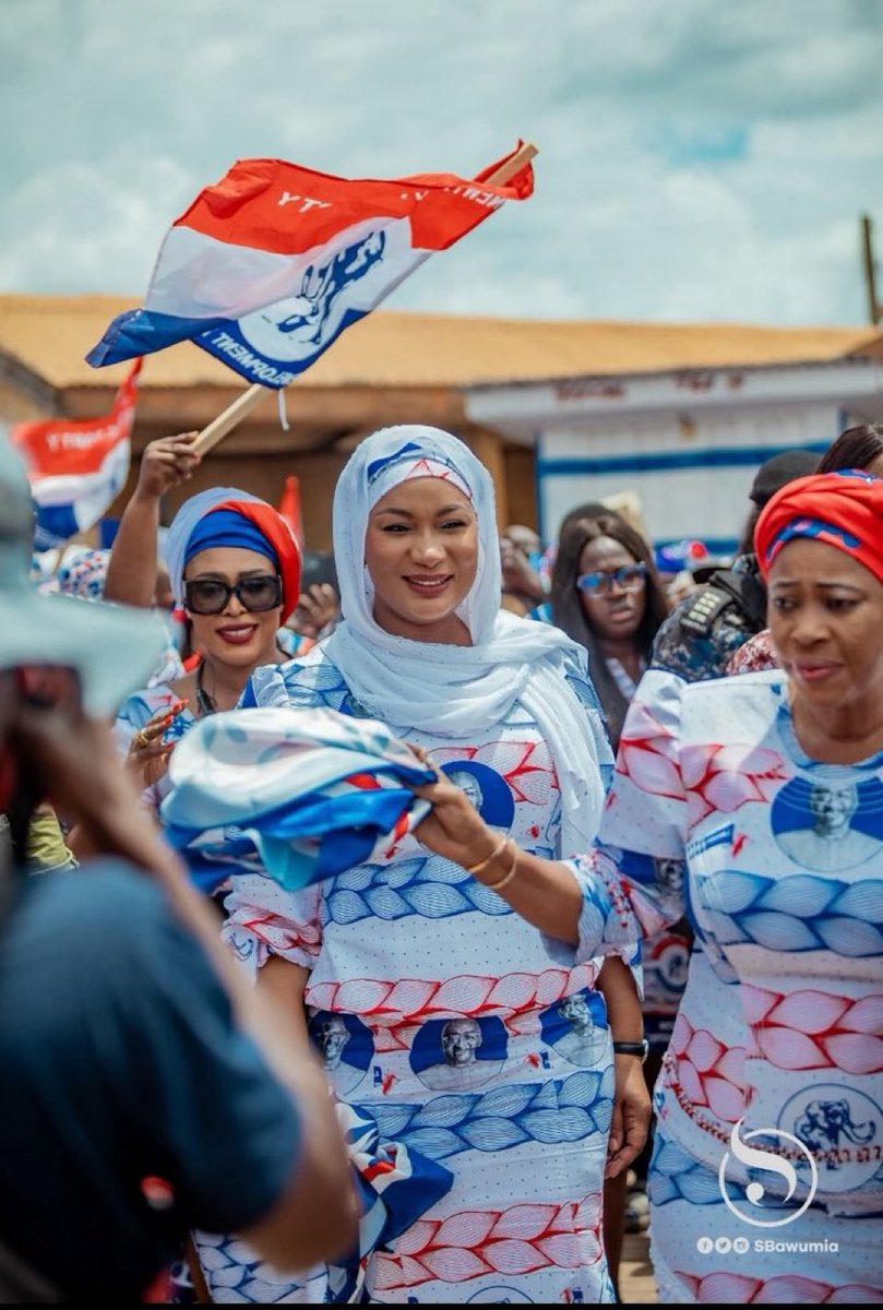 AbrefaKG's tweet image. The Next and Future First Lady Beautiful Hajia @SBawumia..
Isha Allah🙏

#Itisstillpossible 

@KeskineP @CASTINBILLZ @GenZForBawumia @FAnnohDompreh