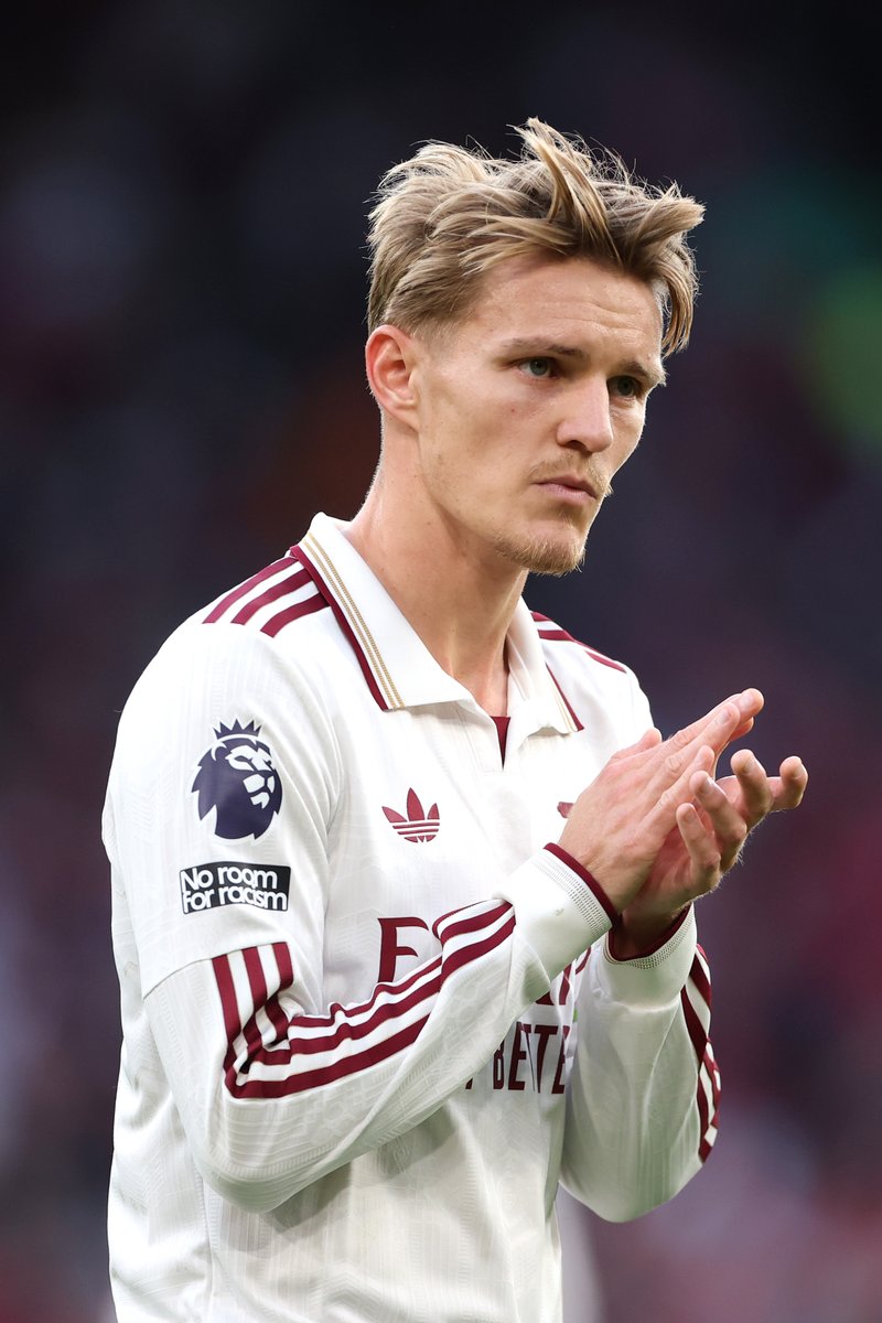 Martin Ødegaard on Tony Adams criticism:

"I don't care that much. Everyone is allowed to have their own opinion and say what they want. I live with that. 

"You can't care what everyone says, there will be a lot of positive and negative things that can affect me. 

"It's
