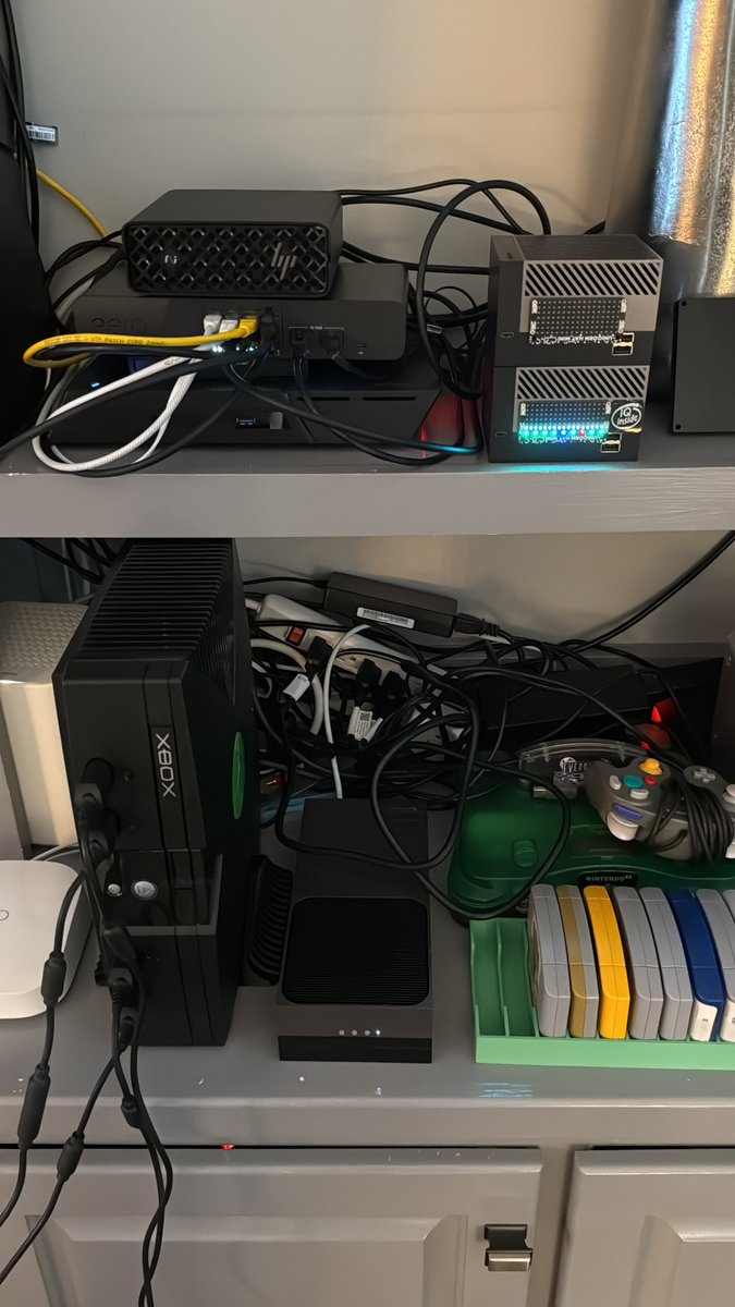 ๐ผ๐ฃ๐๐ ๐๐๐จ๐๐ค tweet media