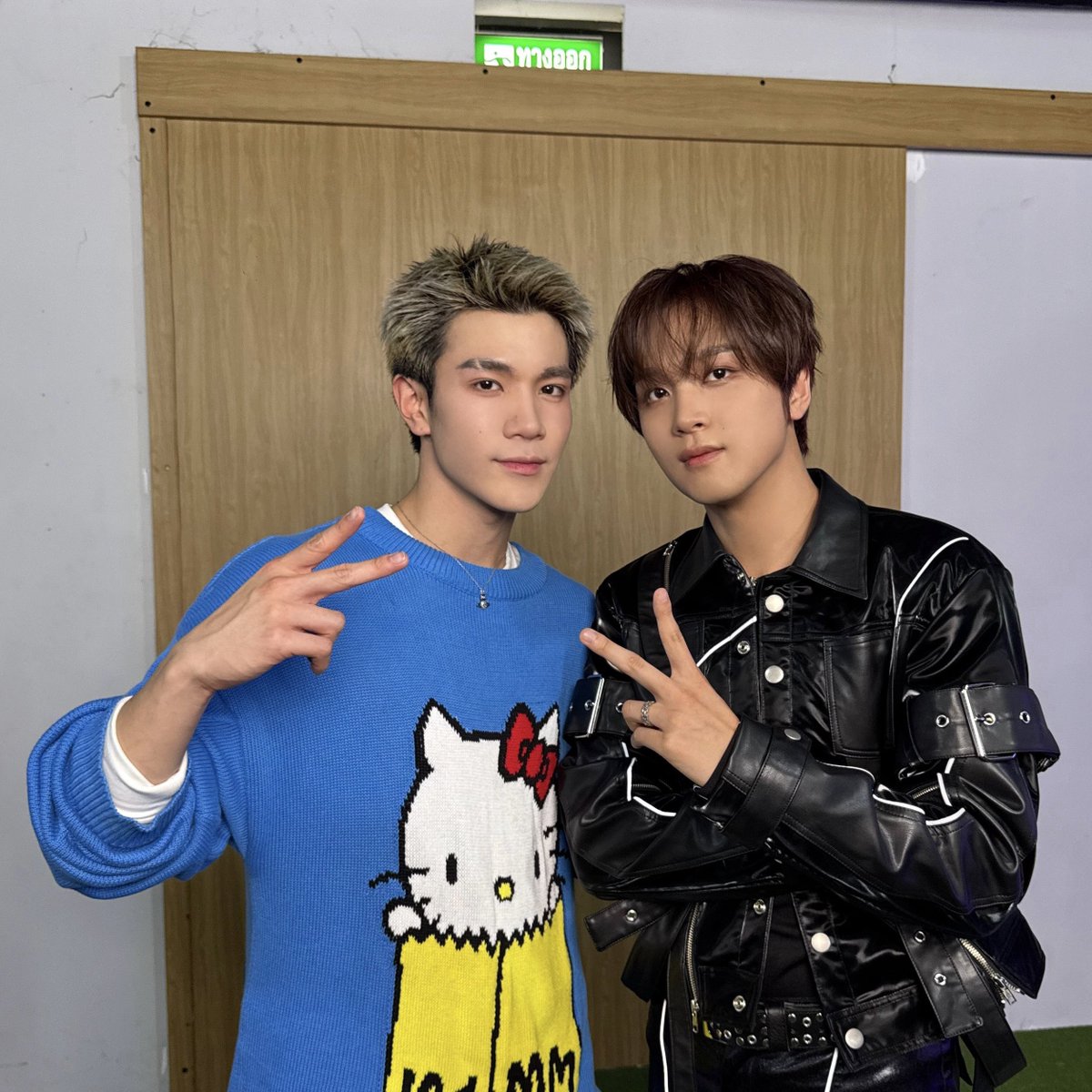 CRZY ( ߹𖥦߹ ) ♡

#Fourthnattawat #HAECHAN