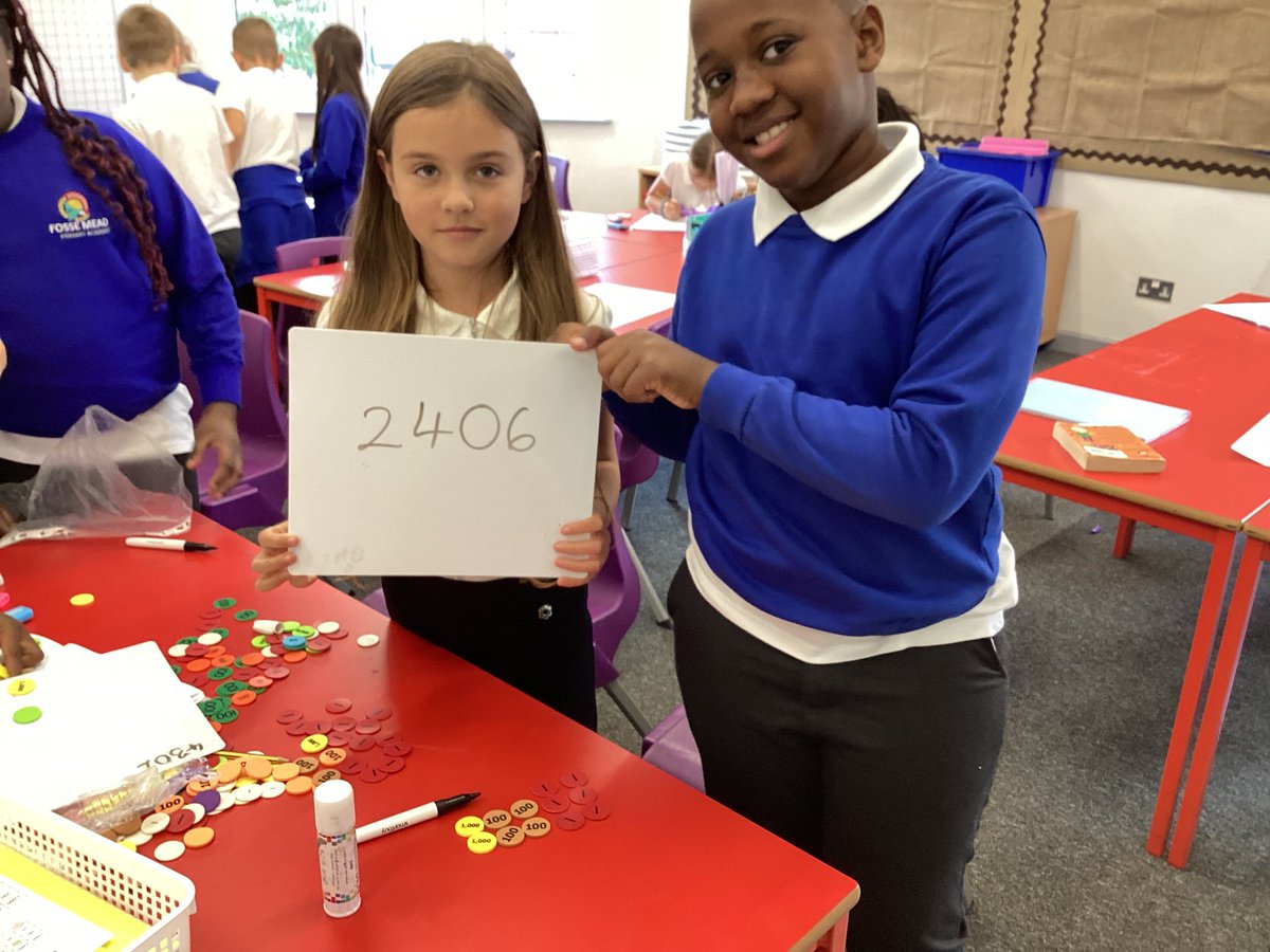 Fosse_TMET's tweet image. 4VH’s maths group had a great morning representing numbers to 10,000! 🧮 #fmmaths