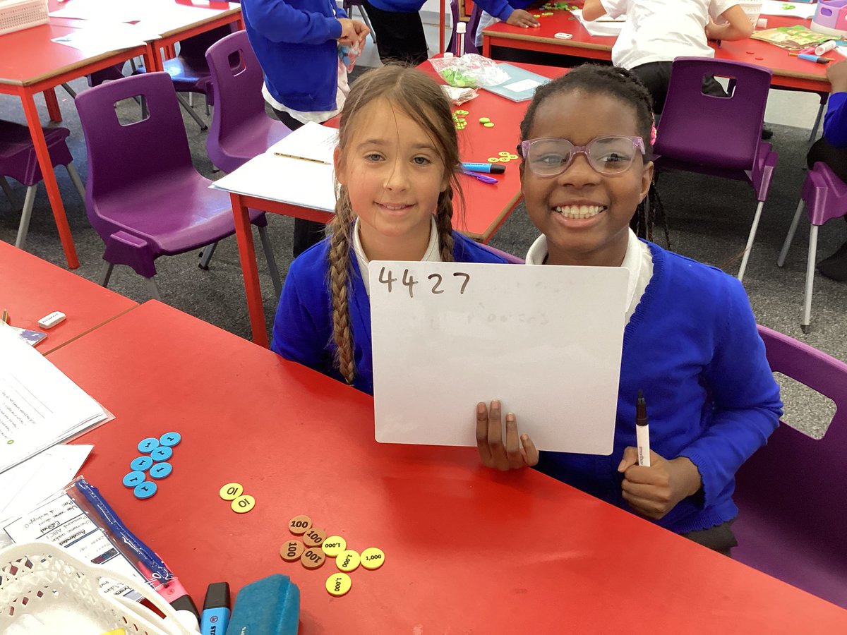 Fosse_TMET's tweet image. 4VH’s maths group had a great morning representing numbers to 10,000! 🧮 #fmmaths
