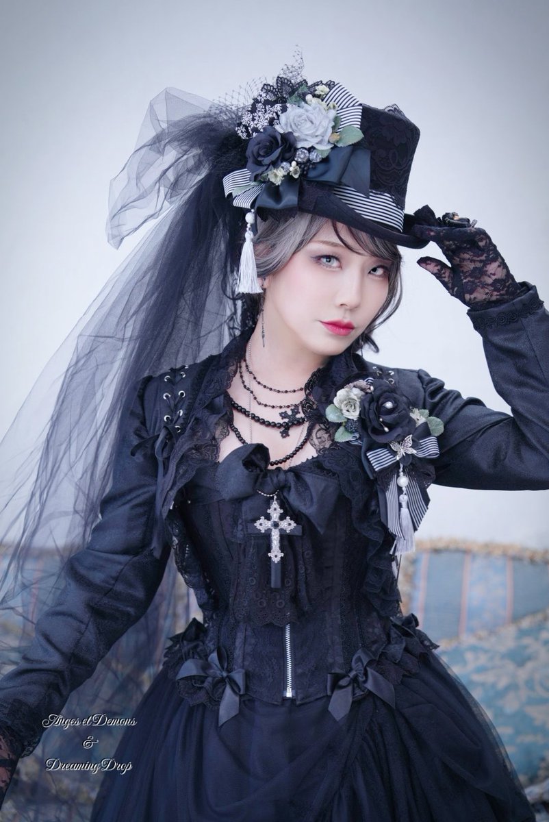 ❇︎────────────────❇︎

　　　　Anges et Demons🌹
　　　　　　　　&amp;
                   Dreaming Drop🌙

        ◼︎2025 Autumn Collection◼︎

ヴェールに秘めた薔薇の誓い…
彼女は静かにその時を待っている

❇︎─────────────────❇︎

#GLMfs2025