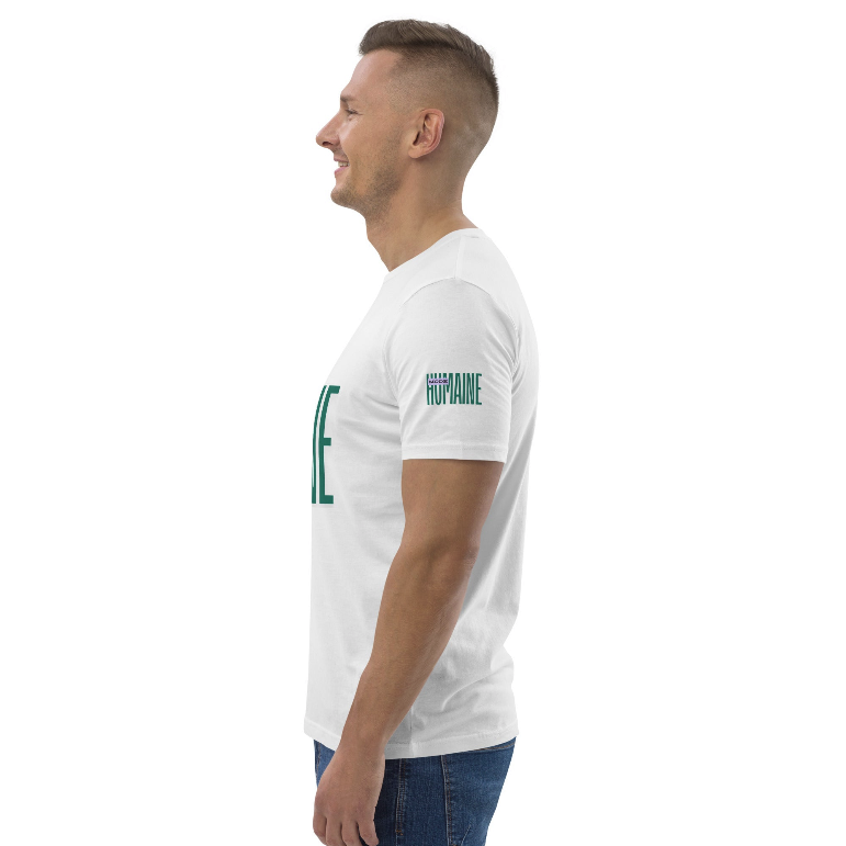 ModeHumaine's tweet image. Fabriqué à 100 % en coton biologique filé à l'anneau, ce t-shirt est un incontournable. Il est de haute qualité, super confortable et le meilleur de tout : écologique🌿modehumaine.fr