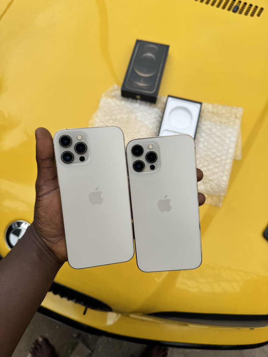 The Online Plug ๐
tweet media