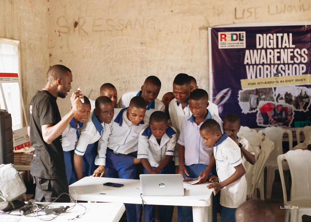 redliafrica's tweet photo. Literacy today = Digital Inclusion.
With it, doors open. Without it, opportunities remain locked. 🚪🔑
This #InternationalLiteracyDay, let’s promote Literacy in the Digital Era.
#DigitalInclusion #LiteracyForAll #REDLI https://t.co/hLF26vGbhy