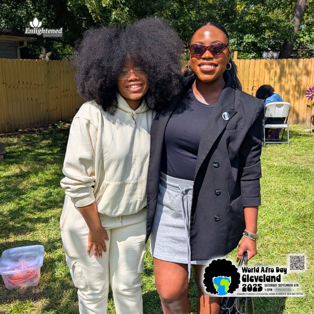 WorkEnlightened's tweet image. #WorldAfroDay showed community power Saturday 💛 

Now let’s act: TOMORROW (Tues Sept 9 • 4:30 PM) @ Cuyahoga County Admin Bldg — support #TheCrownAct, ending hair discrimination + protecting natural styles.

#WorkEnlightened #TheCROWNAct #CuyahogaCROWN