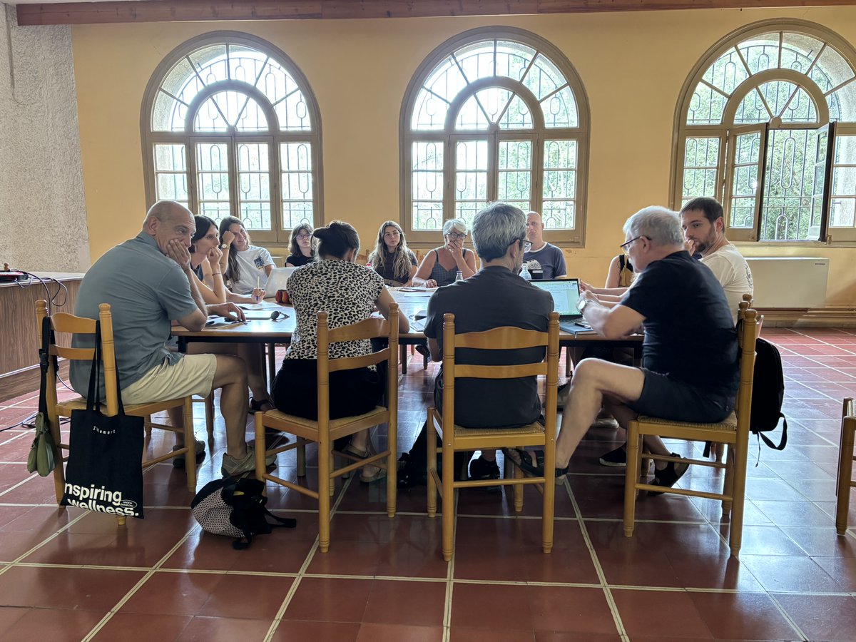 Sant Pere Claver del Clot tweet media