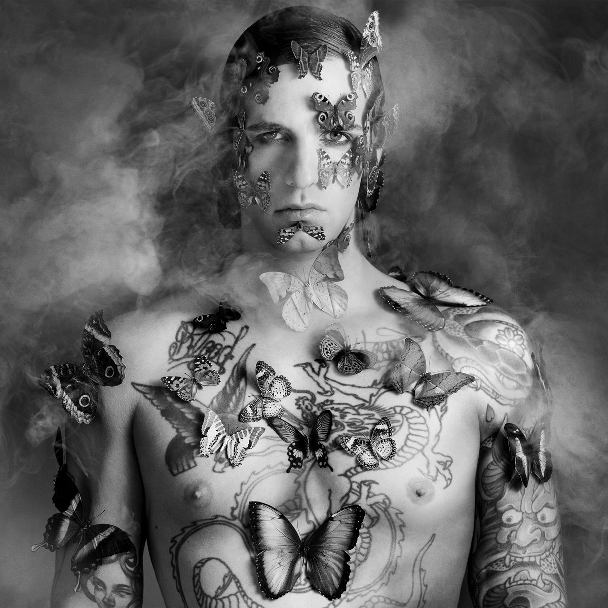 “SENZA UNA STUPIDA STORIA”, il mio nuovo singolo. 
Dal 12 settembre fuori ovunque. 

Continua il viaggio dei “Comuni Mortali” e un nuovo brano si aggiunge alla tracklist