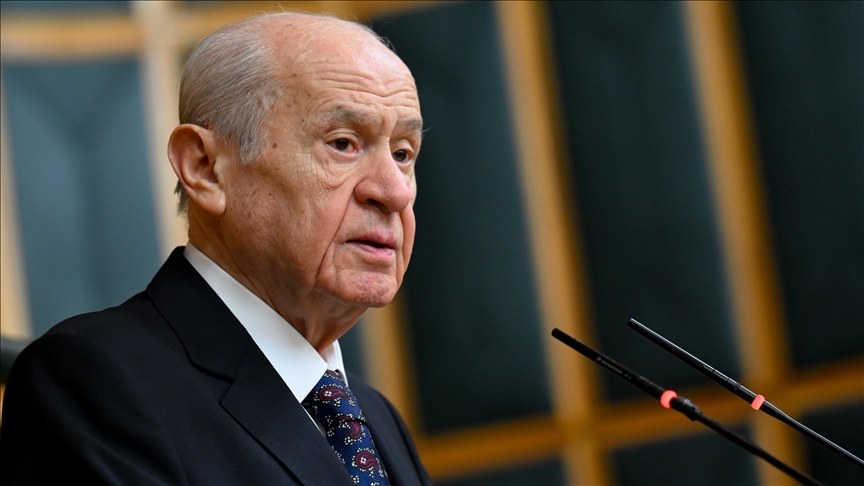 MHP Lideri Devlet Bahçeli, İzmir'in Balçova ilçesindeki Salih İşgören Polis Merkezi’ne yönelik gerçekleştirilen silahlı saldırıya ilişkin yazılı bir açıklama yayımladı.

💢İnanıyorum ki, saldırganın bağ ve bağlantıları ortaya çıkarılacak, bu menfur ve menhus olayın esrar perdesi