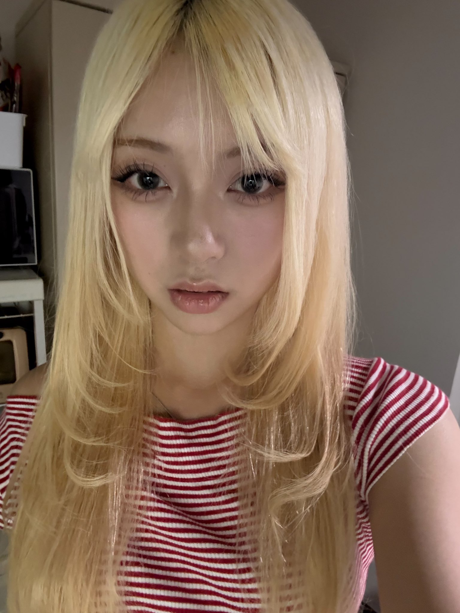 vivi - Search / X