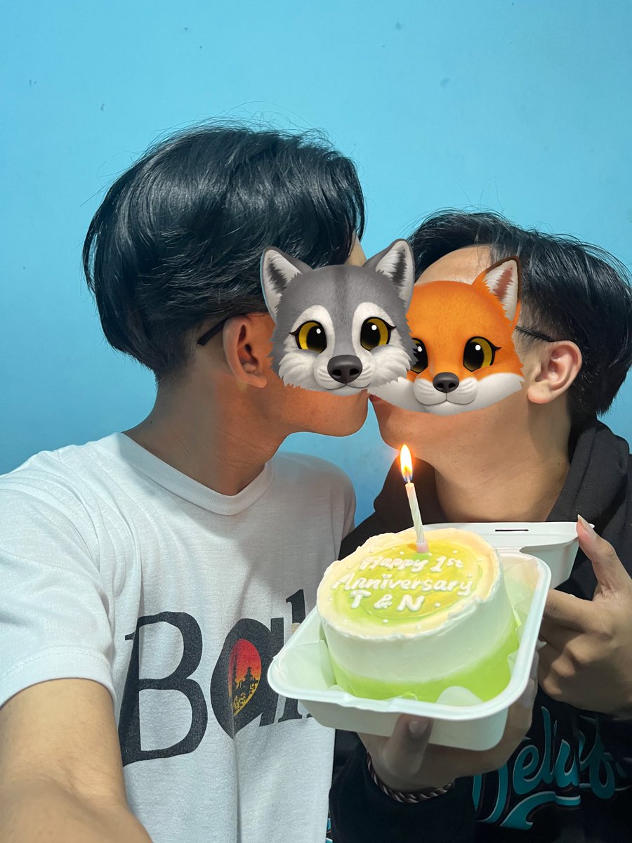 babyptr__'s tweet image. Gak kerasa tiba tiba sudah 1tahun aja sama doi🫶🏻🤍 @everythinggg08 
.
.
#batu #malang #1stanniversary