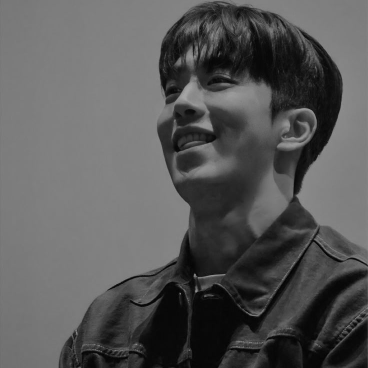 EPHRAIM. (@sovaraignt) on Twitter photo 