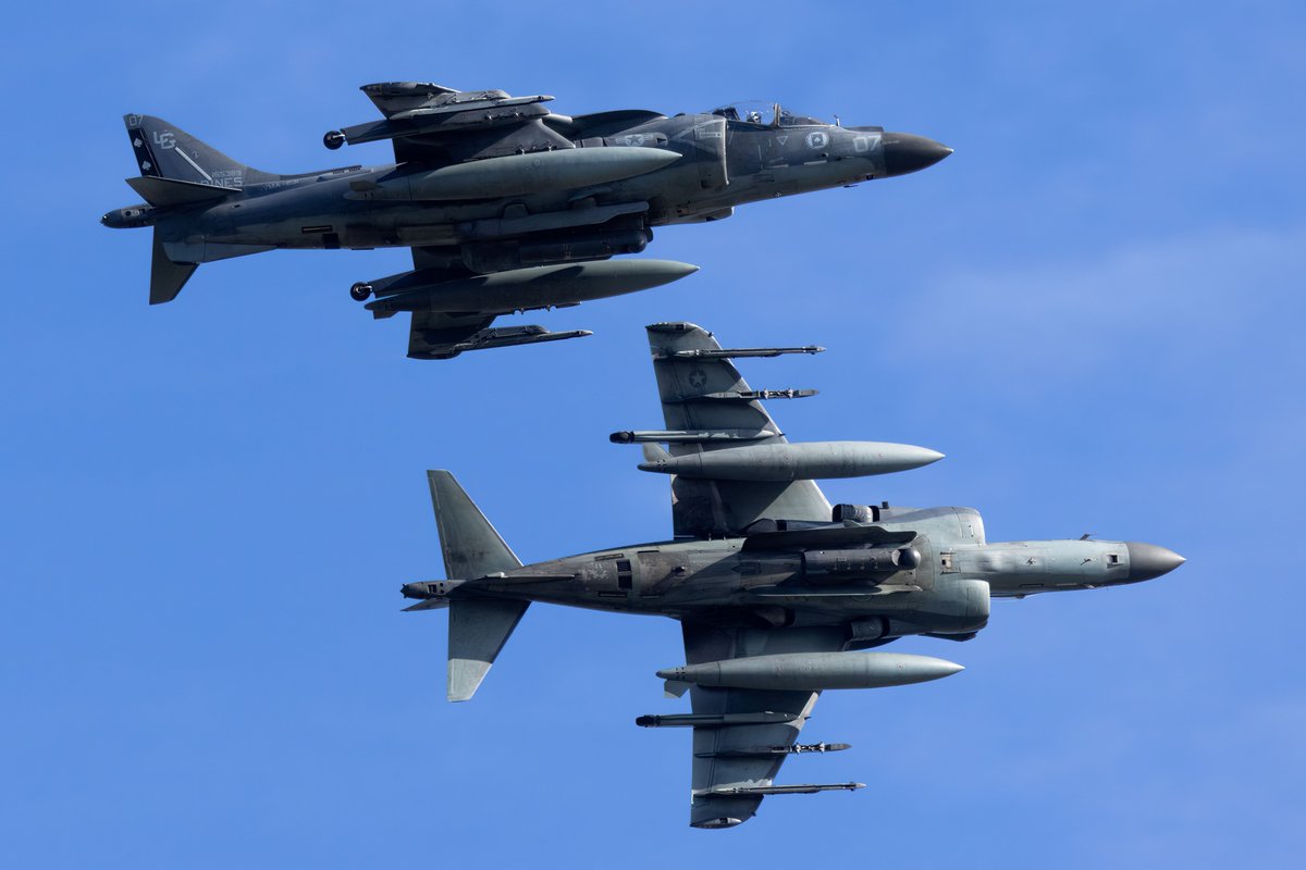 SunnFunFlyIn's tweet image. Throwing is back to #SNF25 when the Harriers arrived for static display! ✈️

📸Nick N.

#Harriers #StaticDisplay #AircraftDisplay #Airplane #Airplanes #Aircraft #AvGeek #AviationEnthusiast #Lakeland #LakelandEvents #LAL #Harrier #VMA231