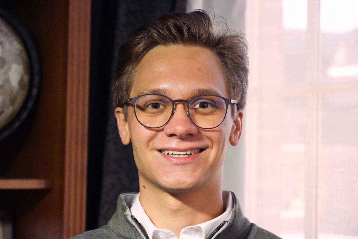 FarmerSchoolMU's tweet photo. Jacob Farmer is a @Miami_Econ and @ISAatMU analytics major who hopes to apply his skills to economic policy in the future. https://t.co/1khprZJ1DC #MyFSB #BeyondReady #MiamiOH https://t.co/pTVZEwqutH