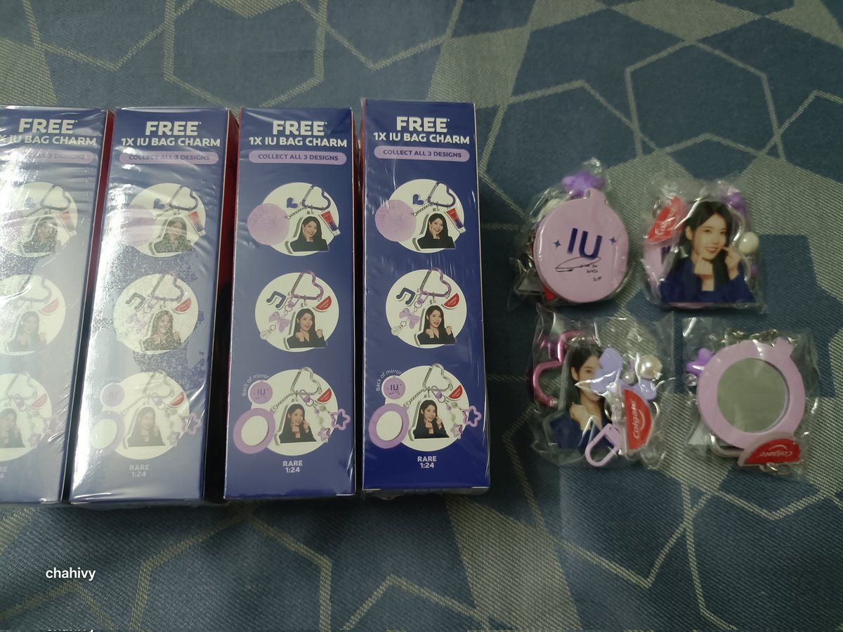 ChahIvy's tweet photo. Never Ending Colgate Story 😌
Buy another set of Malaysia Colgate because of the tumbler 😅
Buy 4 toothpaste and get 3 mirror keychain, thanks to my son's gold hand I got the rare keychain and get to exchange with uaena friends🥳
#IUxColgate
@_IUofficial https://t.co/m0aJ49uRQz