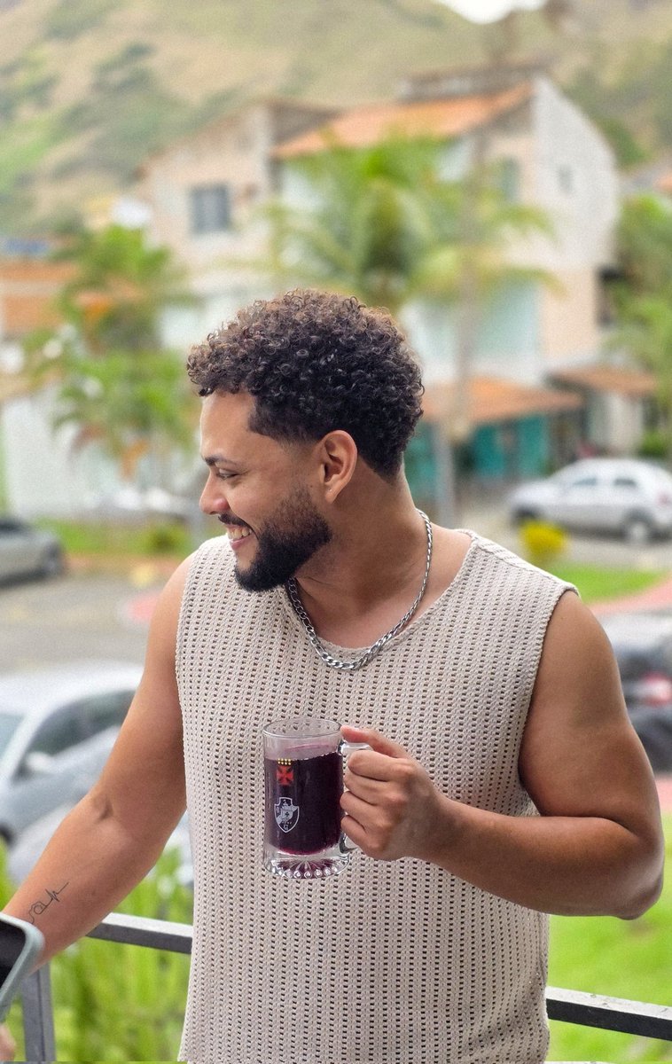 vscofreire tweet media