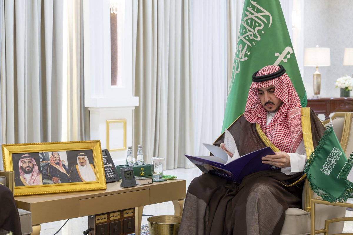 #خبر |
صاحب السمو الملكي الأمير فيصل بن نواف بن عبد العزيز، أمير #منطقة_الجوف، يستقبل سعادة رئيس #جامعة_الجوف، أ.د. محمد بن عبدالله الشايع، ووكلاء الجامعة ويطلع على تقرير الجامعة ومستهدفاتها للعام الجامعي 1447 هـ.
ju.edu.sa/news-080925