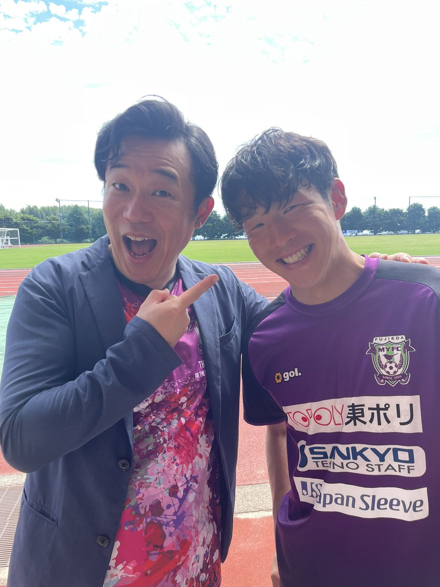 HideNakagawa's tweet image. 明日は #フットーク 
ゲストは #矢村健 選手です！
どうぞお楽しみに✨