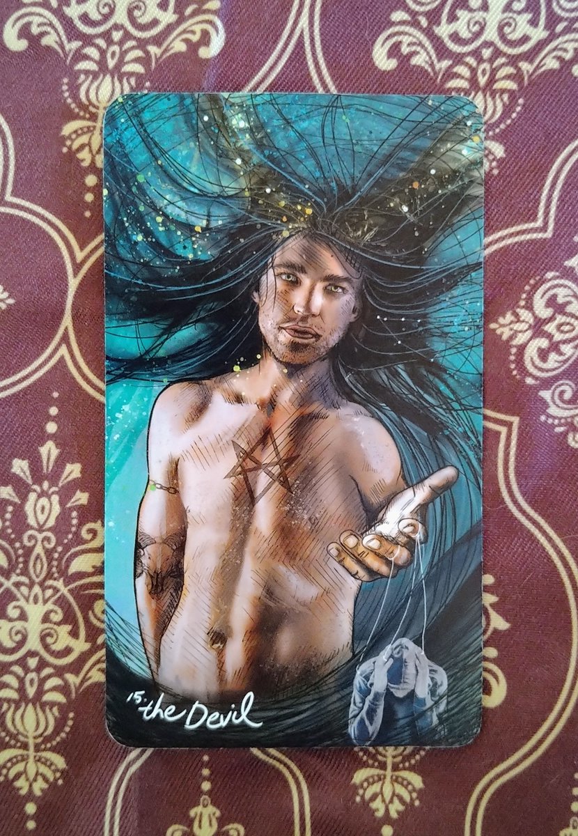 #タロット台詞つけ大会
「指に絡まったので取ってもらってもいい？いや、何かもう、指先が青くなってきてるんだよね」