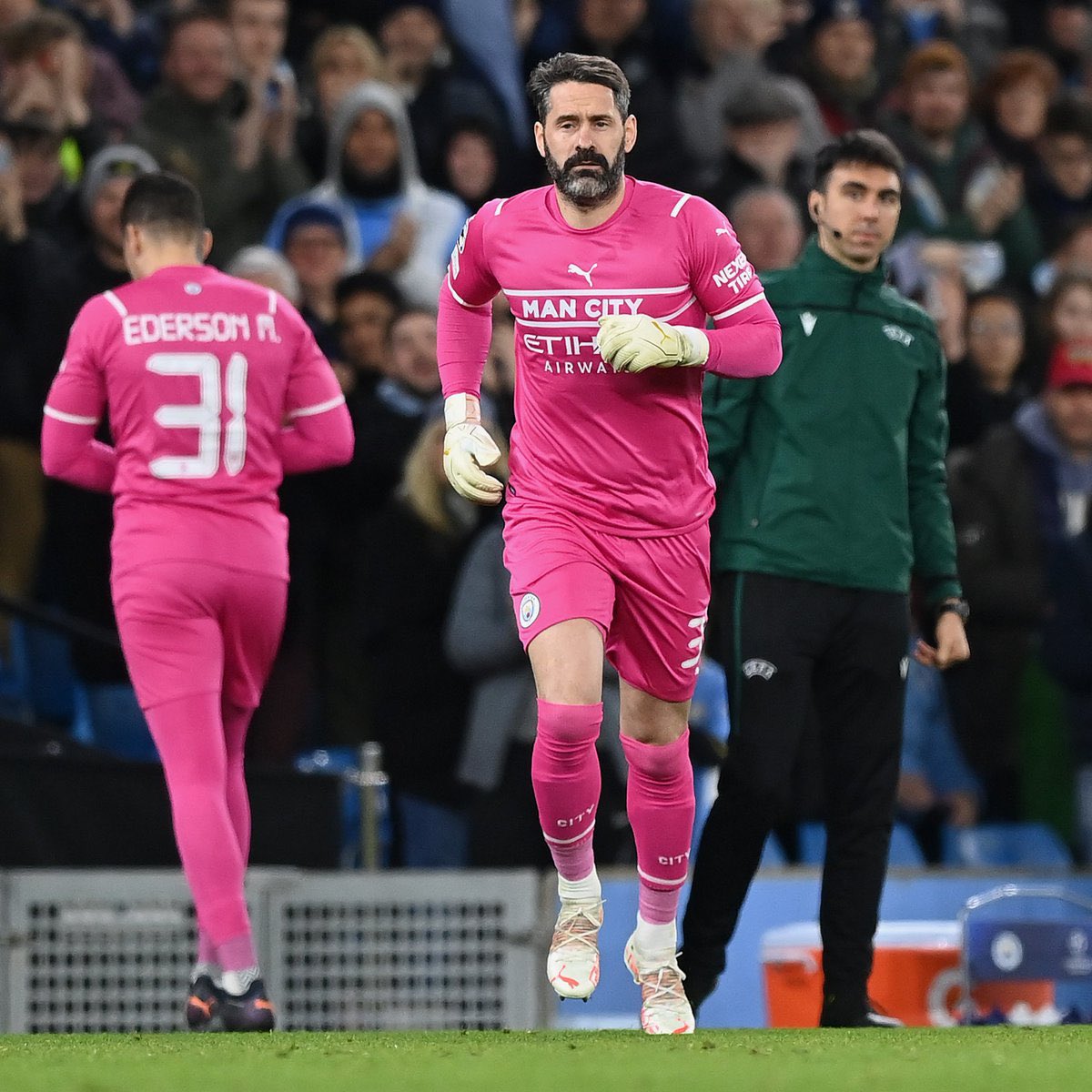 Giving a shirt I’ve not worn in five years a run out the day before I go on holiday