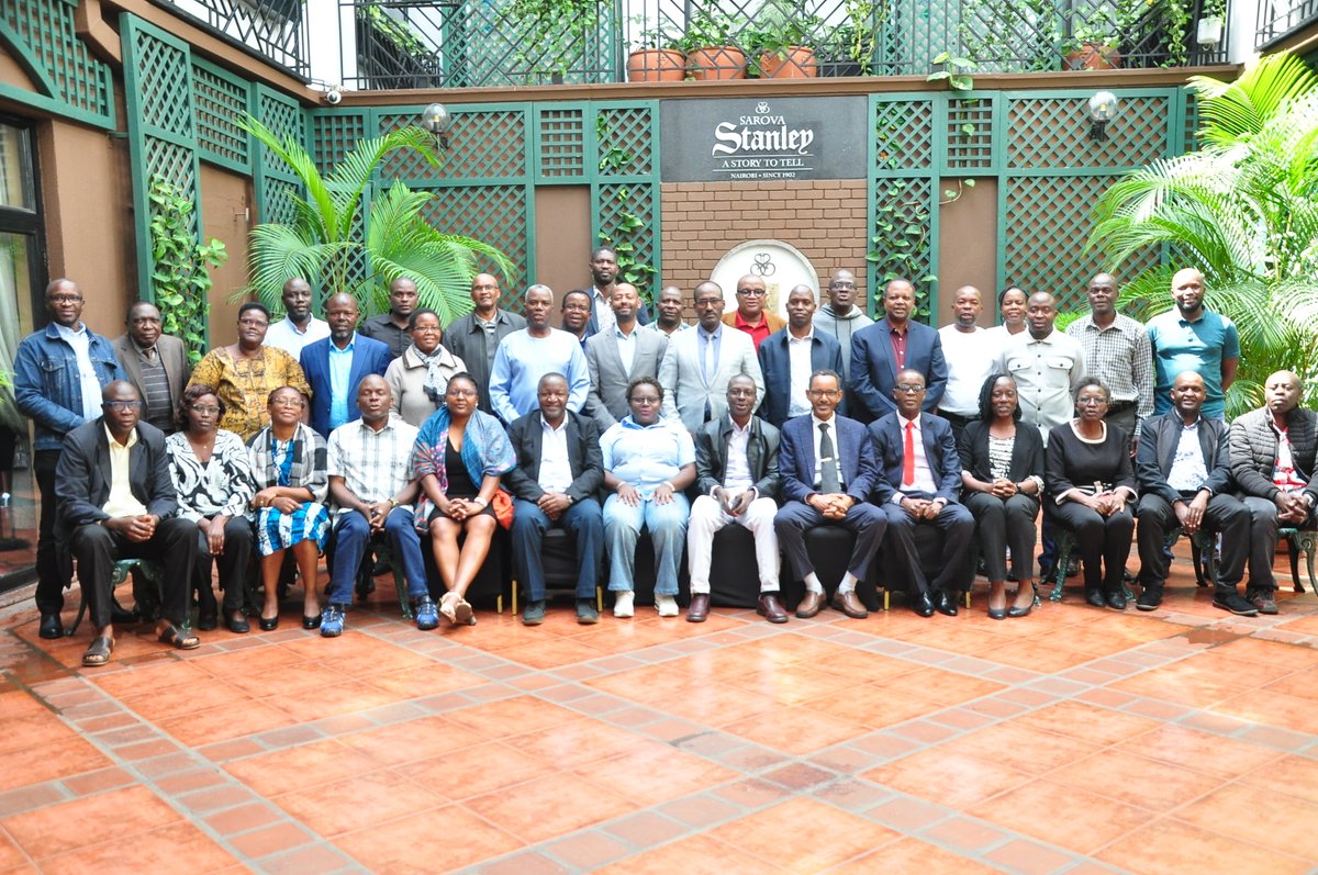 Postgraduate research supervisors from the Africa Centers of Excellence convened in Nairobi to strategise on helping students complete their theses on time before the ACE II scholarship period ends in December 2025. The meeting provided opportunities for sharing best practices